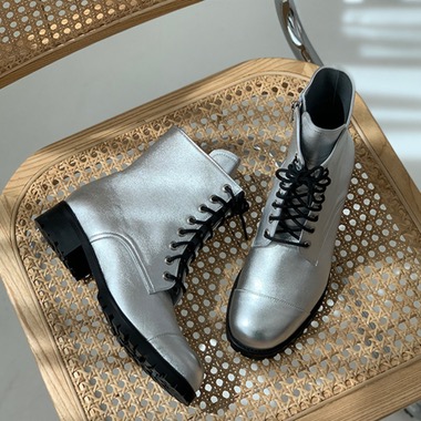 Laceon Lace Up Silver Walker Boots 라씨옹 실버 워커 부츠